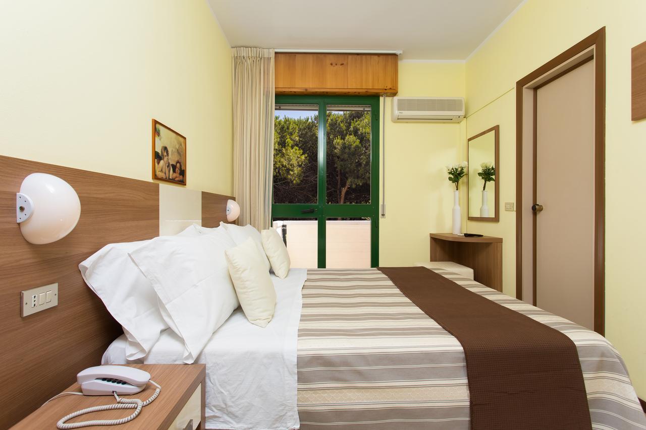 Hotel Valentino Pinarella Rom bilde